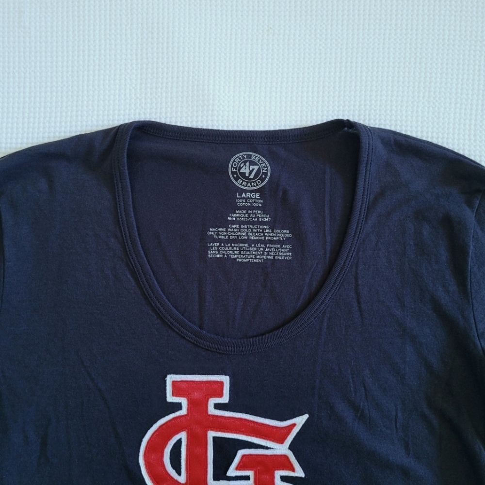 Forty Seven4️⃣7️⃣ Brand St. Louis Cardinals Tee👕 - NWT - Picture 4 of 13